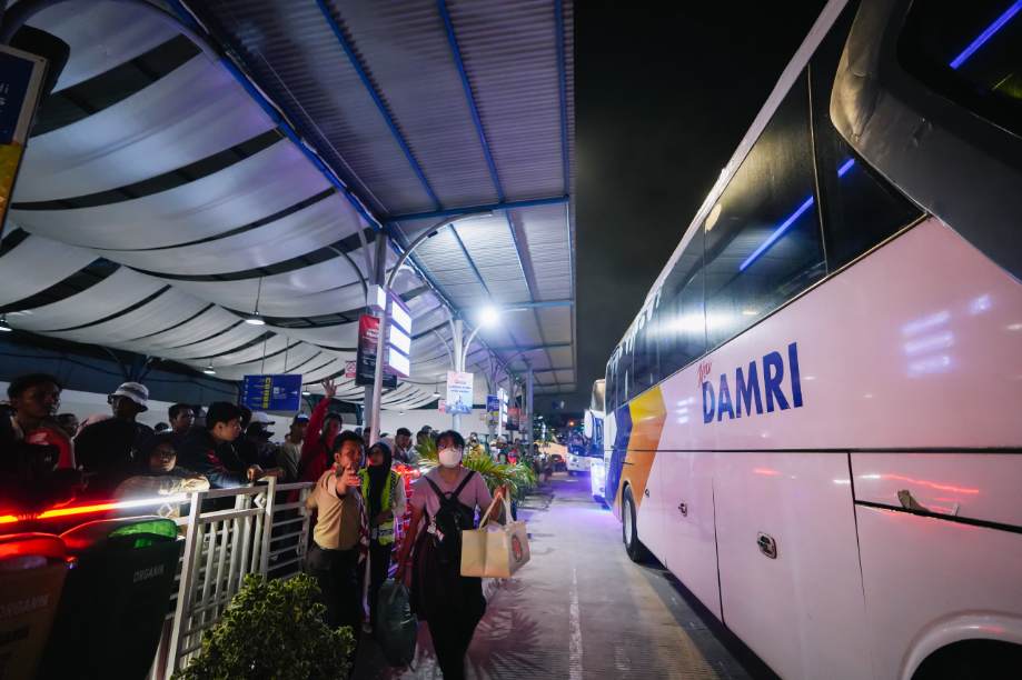 DAMRI Beri Potongan hingga Rp50.000 untuk Penumpang
